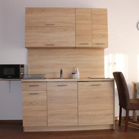 Liget Apartmanhaz Кехидакустани Экстерьер фото