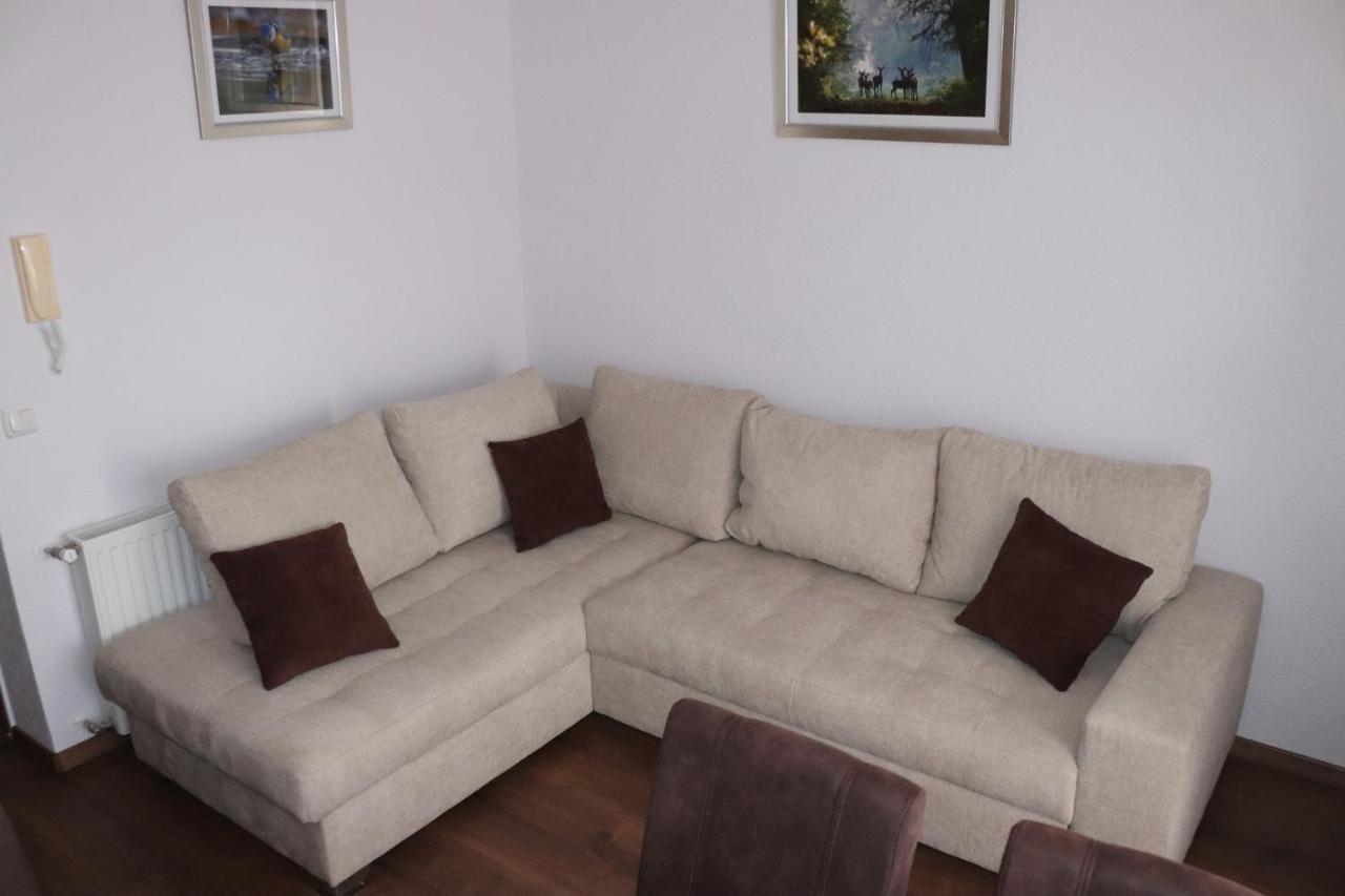 Liget Apartmanhaz Кехидакустани Экстерьер фото